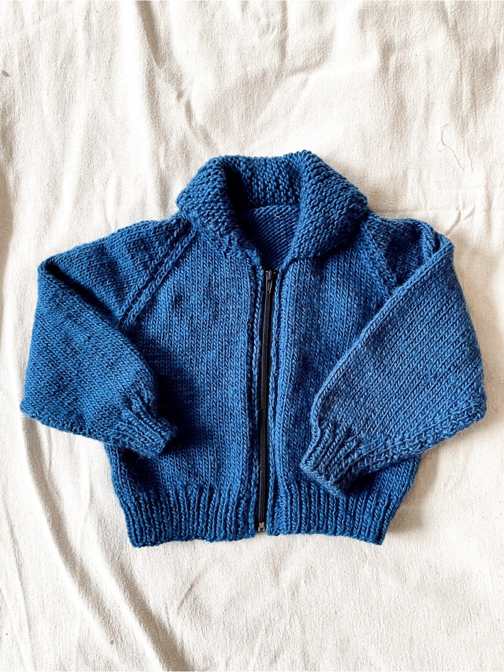HANDMADE MERINO WOOL Hand Knit Sweater Raglan Zip Blue Top Jacket Sweatshirt